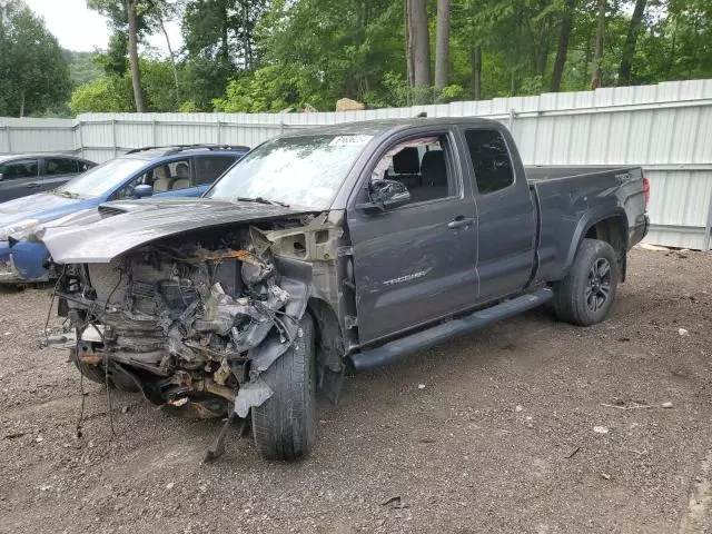 2017 Toyota Tacoma Access Cab