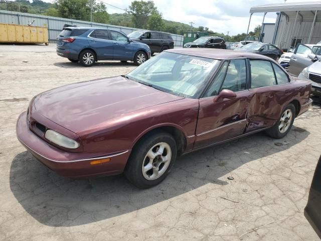 1999 Oldsmobile 88 Base