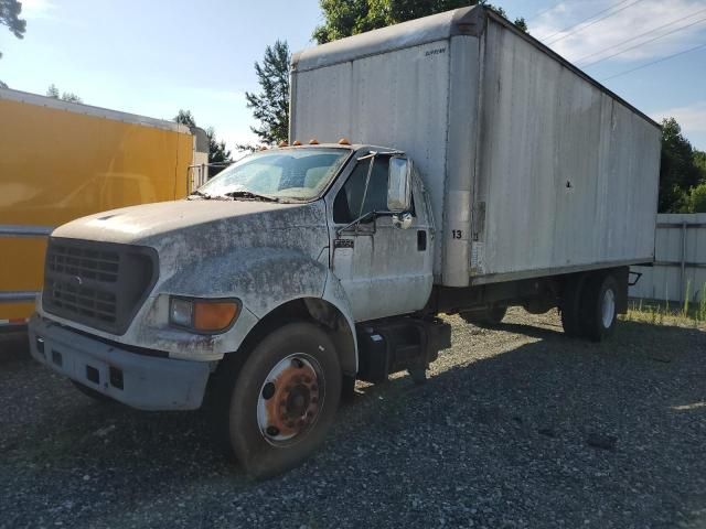 2001 Ford F650 Super Duty