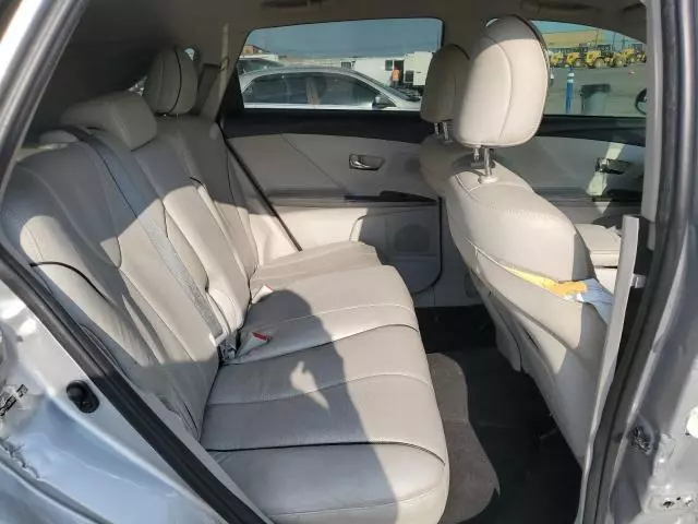 2015 Toyota Venza LE