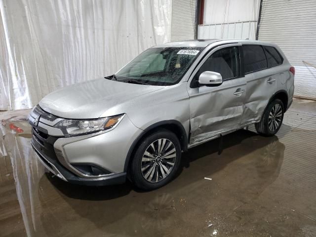 2019 Mitsubishi Outlander SE