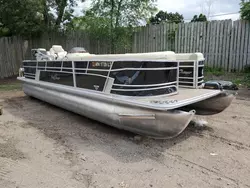 Salvage cars for sale from Copart Ham Lake, MN: 2018 Suncruiser Pontoon