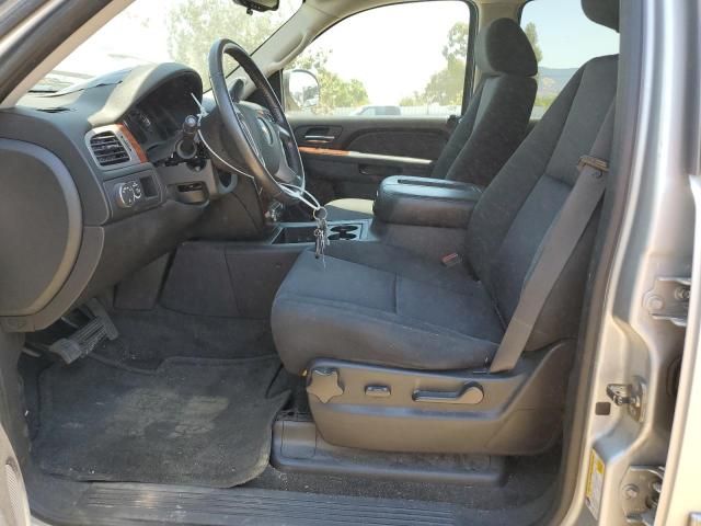 2011 Chevrolet Tahoe C1500  LS