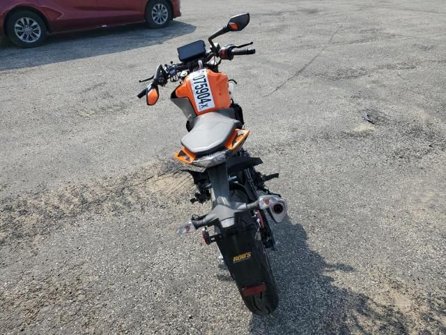 2023 KTM 390 Duke