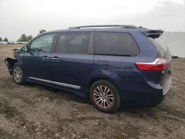 2019 Toyota Sienna XLE