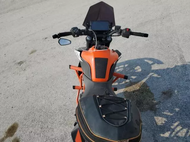 2023 KTM 390 Duke