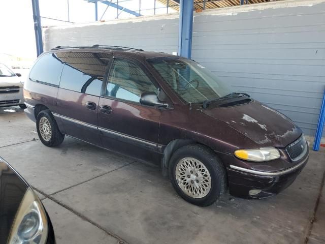 1997 Chrysler Town & Country LX