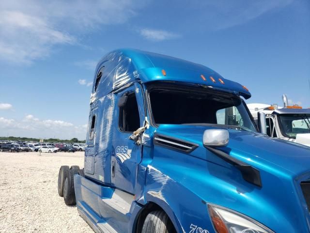 2021 Freightliner Cascadia 126