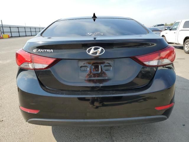 2015 Hyundai Elantra SE