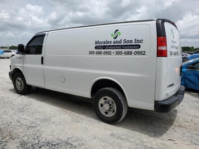 2021 Chevrolet Express G2500