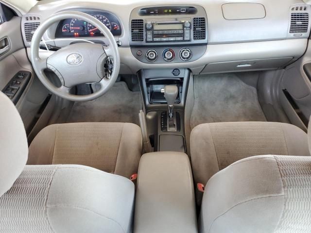 2005 Toyota Camry LE