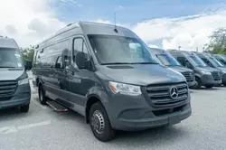 Salvage cars for sale from Copart Opa Locka, FL: 2022 Mercedes-Benz Sprinter 4500