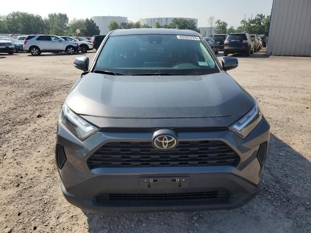 2023 Toyota Rav4 LE