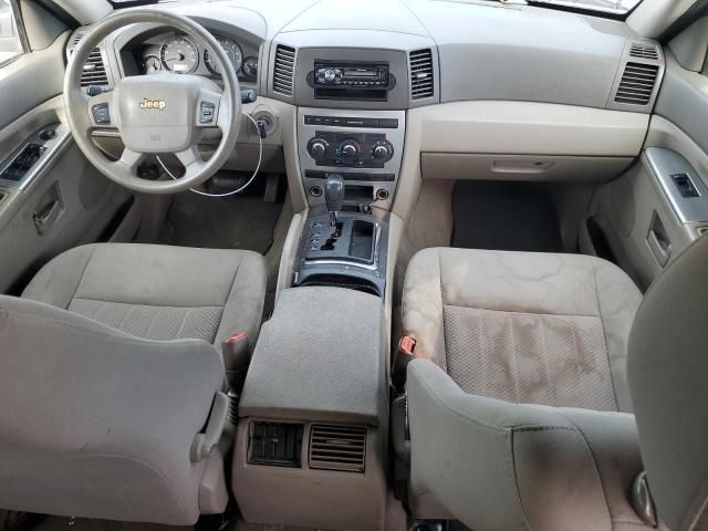 2005 Jeep Grand Cherokee Laredo