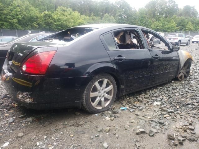 2004 Nissan Maxima SE