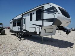 Salvage trucks for sale at Taylor, TX auction: 2021 Dutchmen Travel Trailer