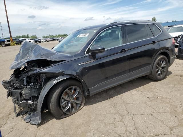 2023 Volkswagen Tiguan SE