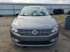 2014 Volkswagen Passat SE