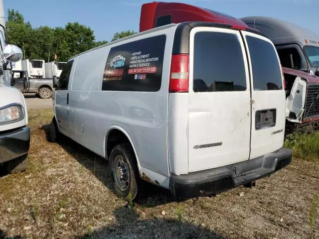 2005 Chevrolet Express G2500