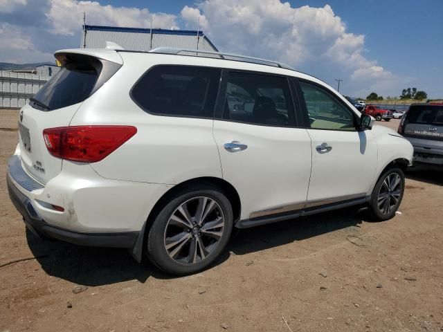 2020 Nissan Pathfinder Platinum