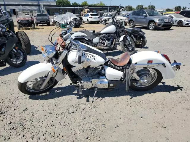 2007 Honda VT750