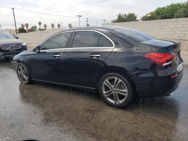 2020 Mercedes-Benz A 220