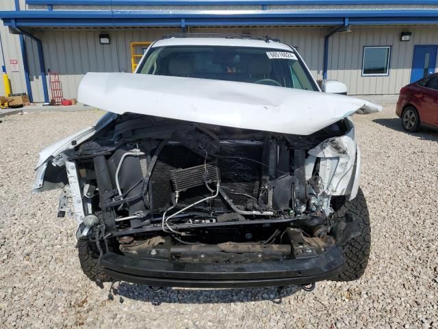 2011 Chevrolet Avalanche LT