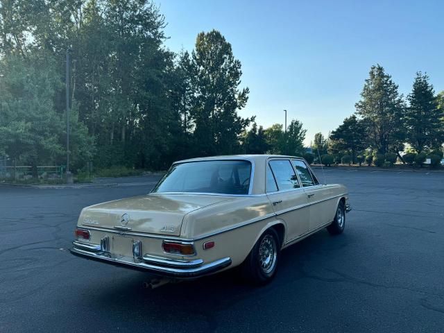 1973 Mercedes-Benz 280SEL 4.5