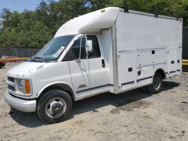 2001 Chevrolet Express Cutaway G3500