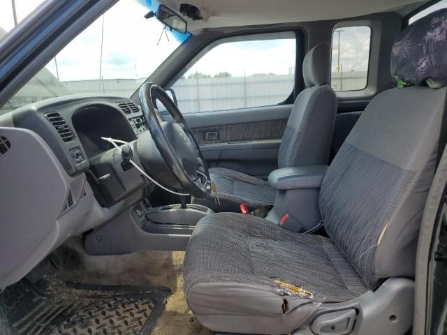 2000 Nissan Frontier King Cab XE