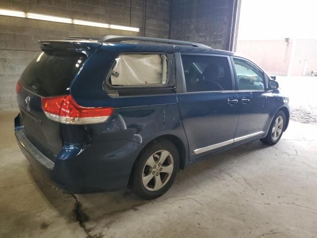 2012 Toyota Sienna LE