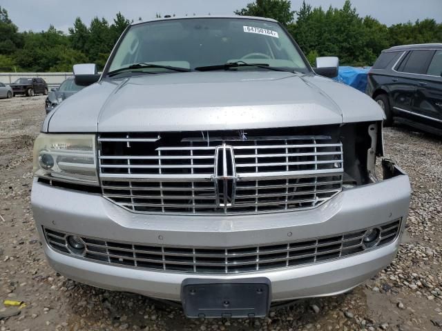 2011 Lincoln Navigator L