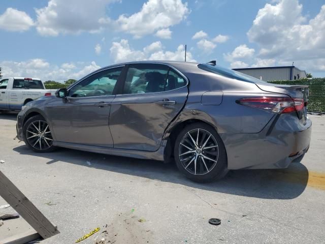 2021 Toyota Camry SE