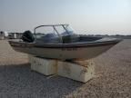 2005 Tracker Boat