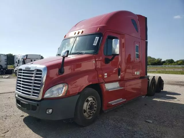 2014 Freightliner Cascadia 125