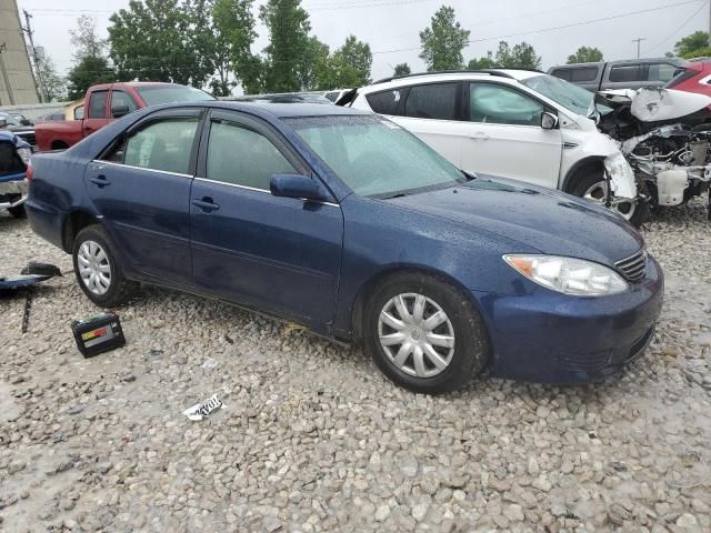 2005 Toyota Camry LE