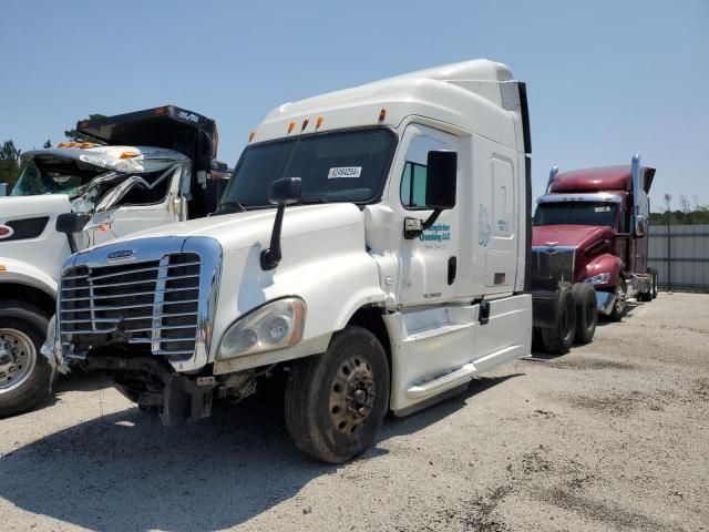 2014 Freightliner Cascadia 125