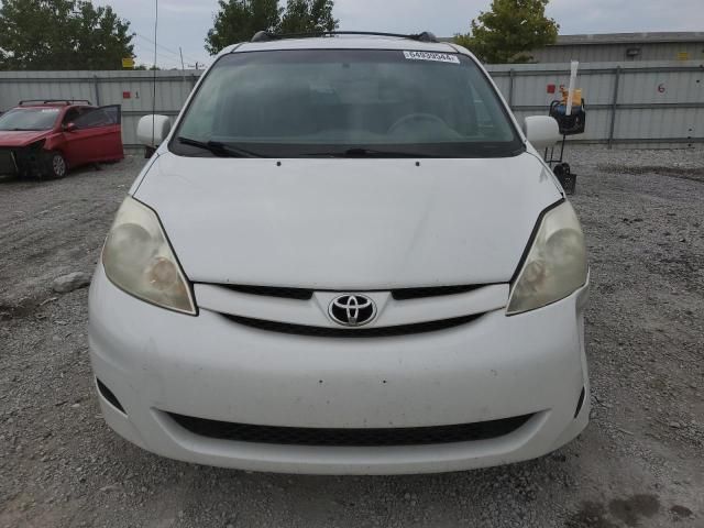 2008 Toyota Sienna XLE