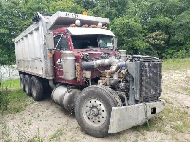 2000 Peterbilt 357