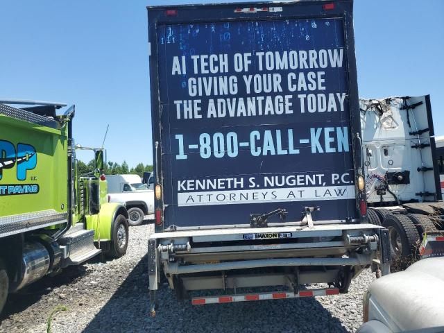 2004 Freightliner Medium Conventional FL60