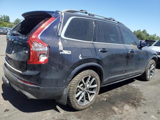 2019 Volvo XC90 T6 Momentum