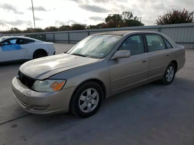 2000 Toyota Avalon XL