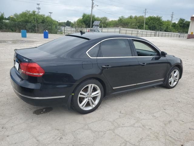 2014 Volkswagen Passat SEL