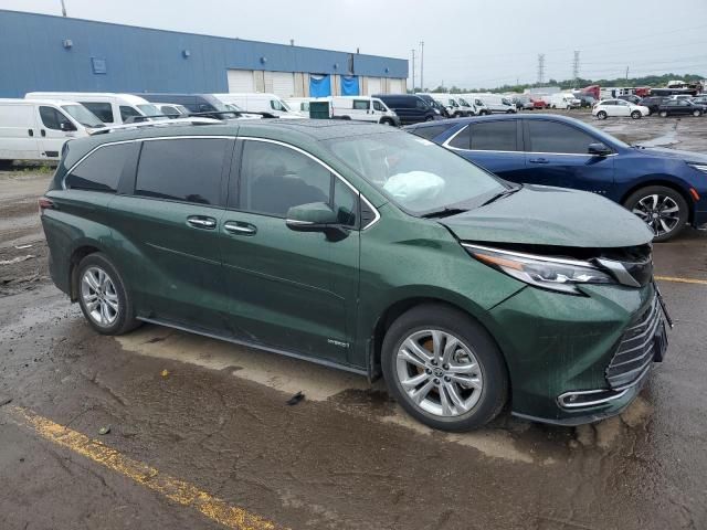 2021 Toyota Sienna Limited