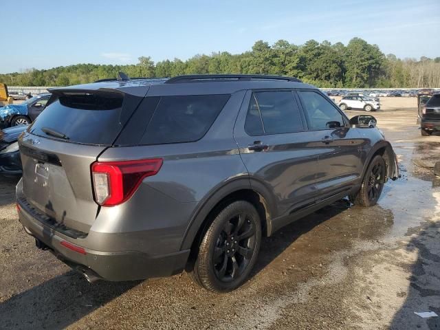 2022 Ford Explorer ST-Line