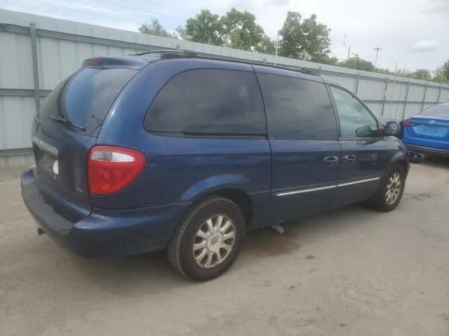 2002 Chrysler Town & Country LXI