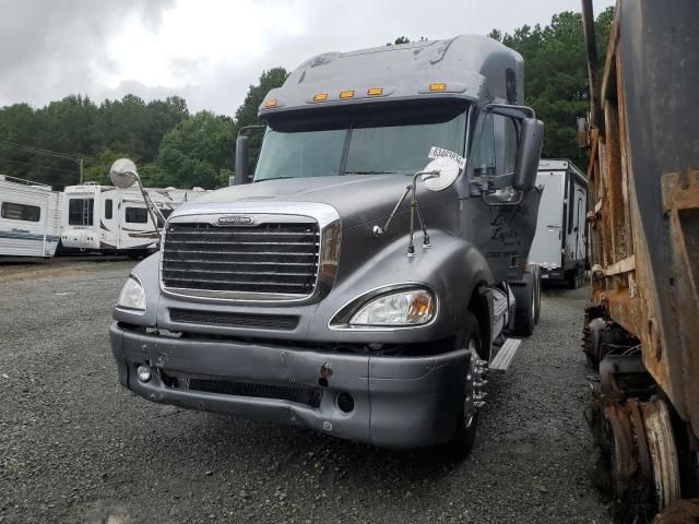 2006 Freightliner Conventional Columbia