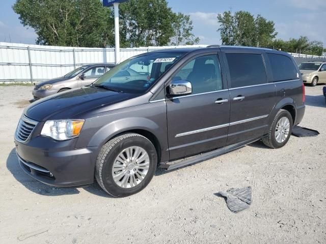 2016 Chrysler Town & Country Limited