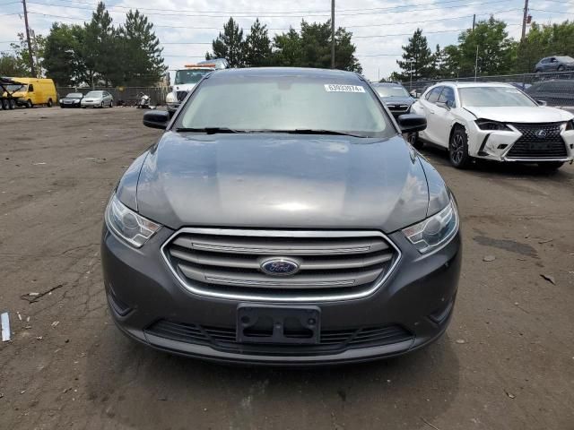 2018 Ford Taurus SE