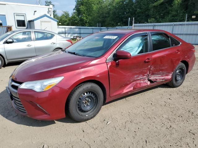 2017 Toyota Camry LE